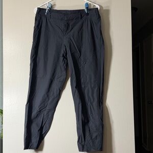 Kirkland Signature Women's Black Capris